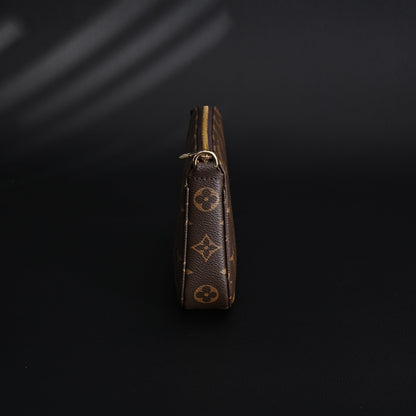 Louis Vuitton Pochette Accessoires Monogram Canvas Clutch Bag – Brown with Gold Chain (M82766)