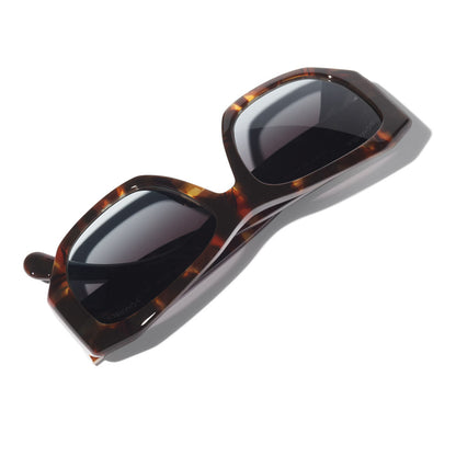 CHANEL 5554 Cat-Eye